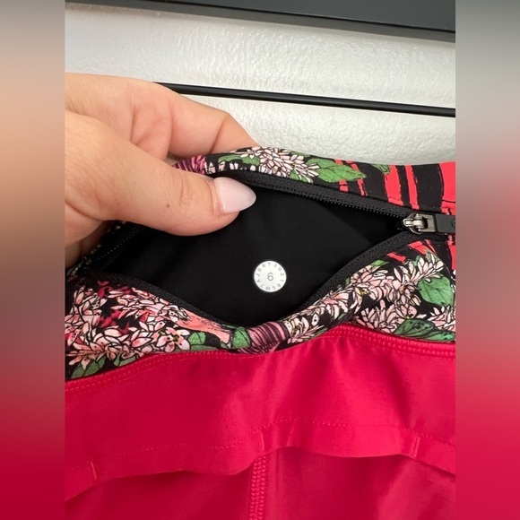 Lululemon Speed Up Short *2.5" Fuchsia Pink / Zen Garden Multi 6 - Picture 9 of 9